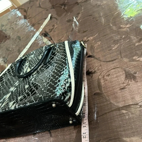 BrahminDuxbury Satchel Black Carlisle Leather Bag - Picture 6 of 6